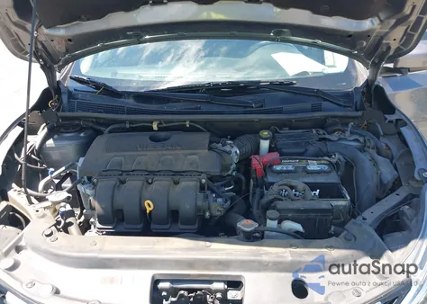 2017 Nissan Sentra S z USA, uszkodzony, nr VIN 3N1AB7AP4HY233225